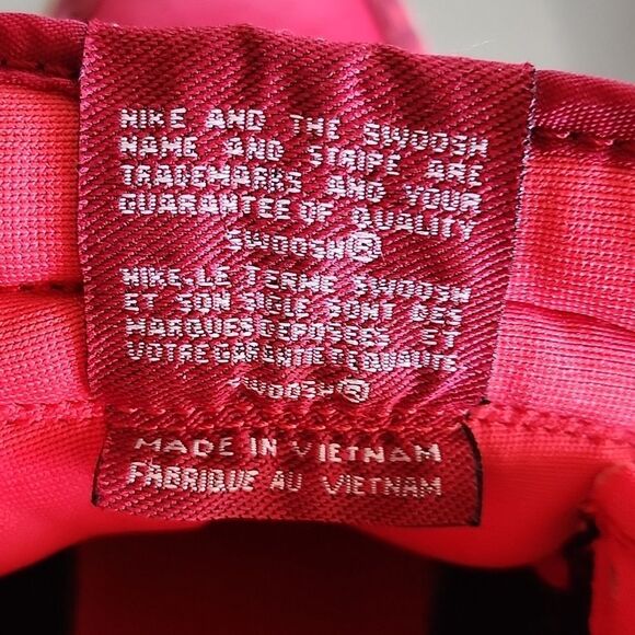 Nike Red High-Top Sneakers - Picture 8 of 9